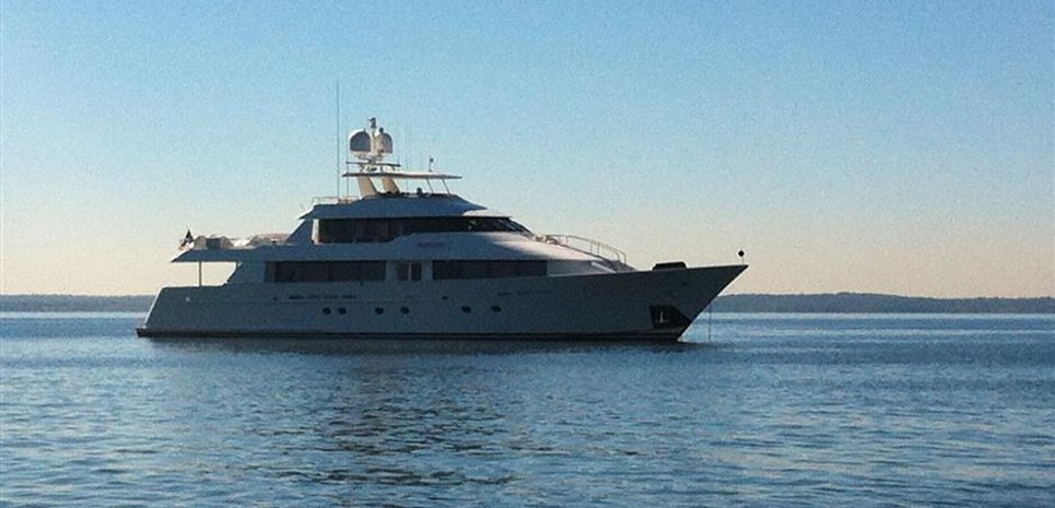 Stellar Charter Yacht