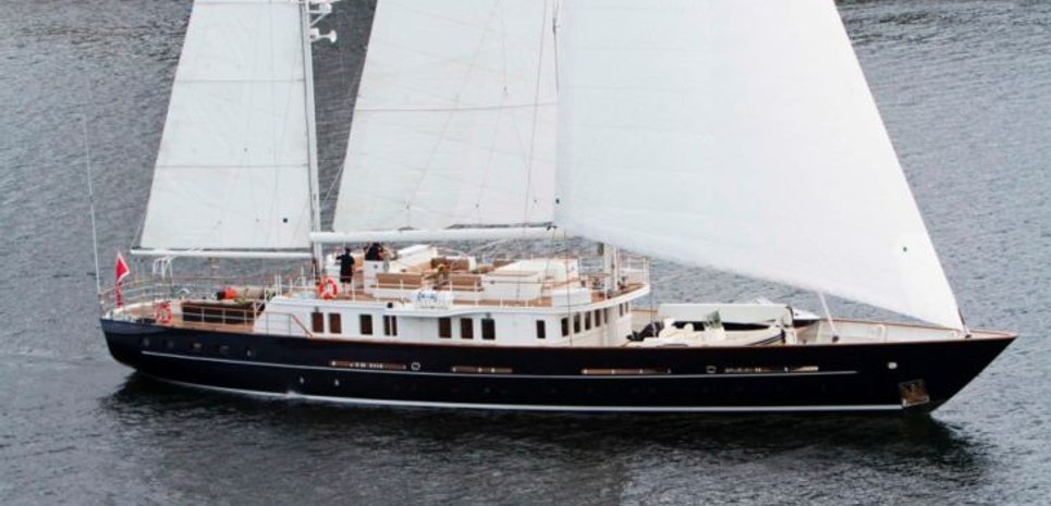 Sunny Hill Charter Yacht