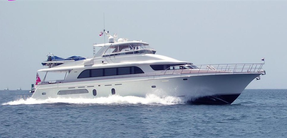 Talon Charter Yacht