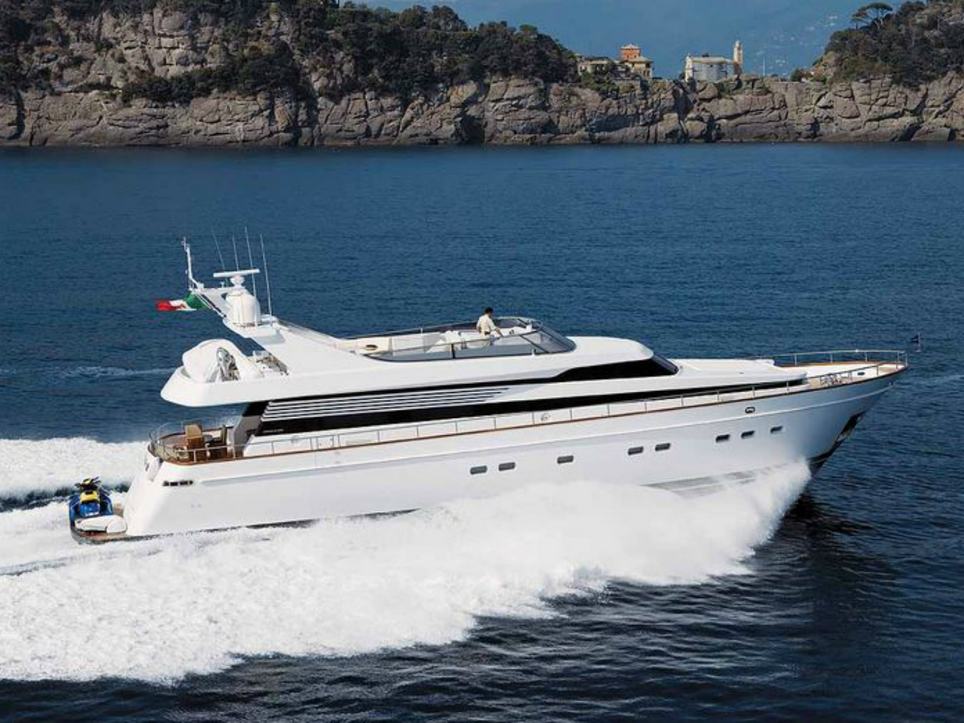 Tamaya Charter Yacht