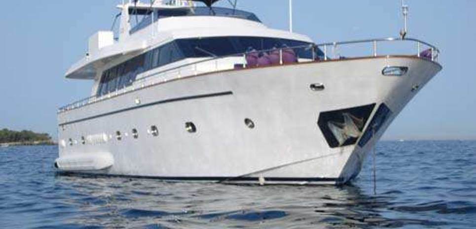 Temptation IV Charter Yacht