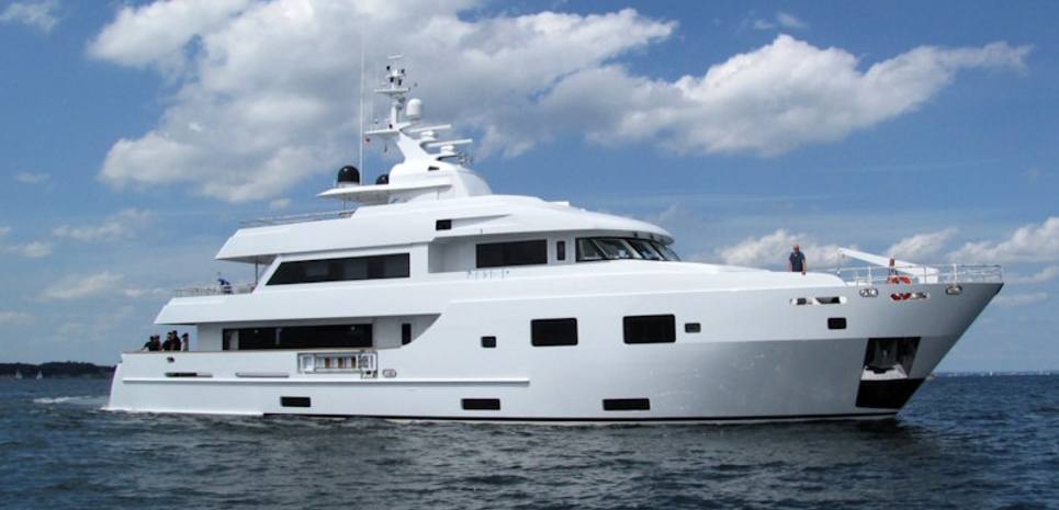 Tommy Belle Charter Yacht