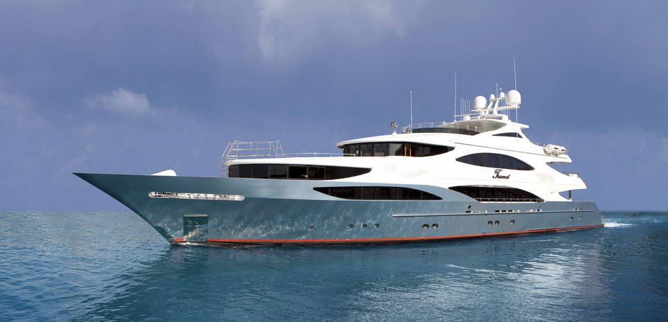 Tsumat Charter Yacht