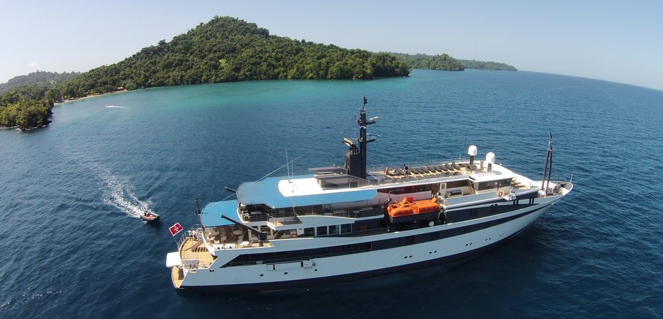 Variety Voyager Charter Yacht
