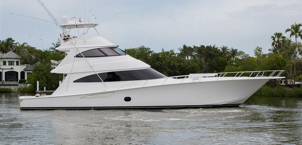 Vera D Charter Yacht