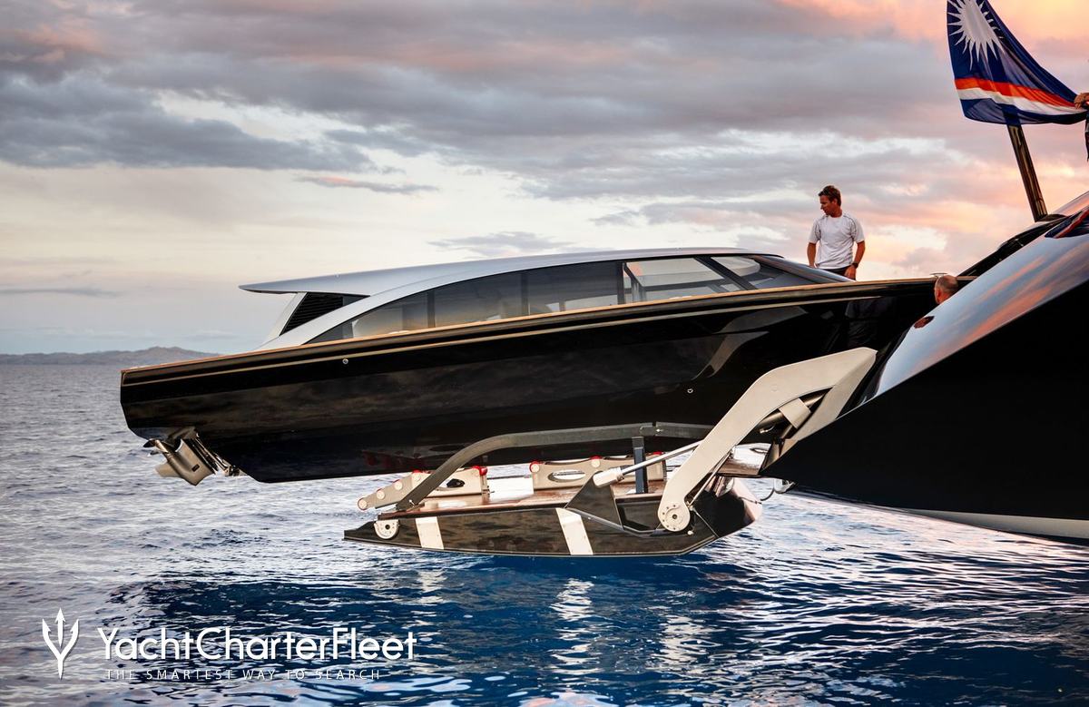 VERTIGO Yacht Charter Price - Alloy Yachts Luxury Yacht 