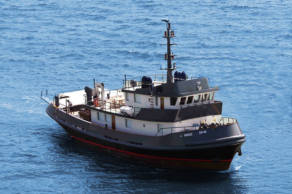 Vervece Charter Yacht