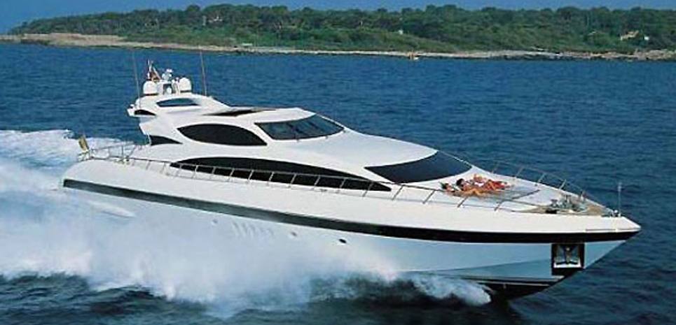 Visa Charter Yacht