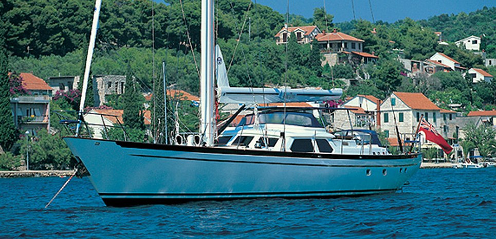 Wavelength Charter Yacht