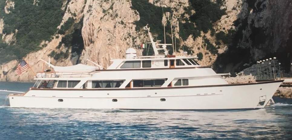 William I Charter Yacht