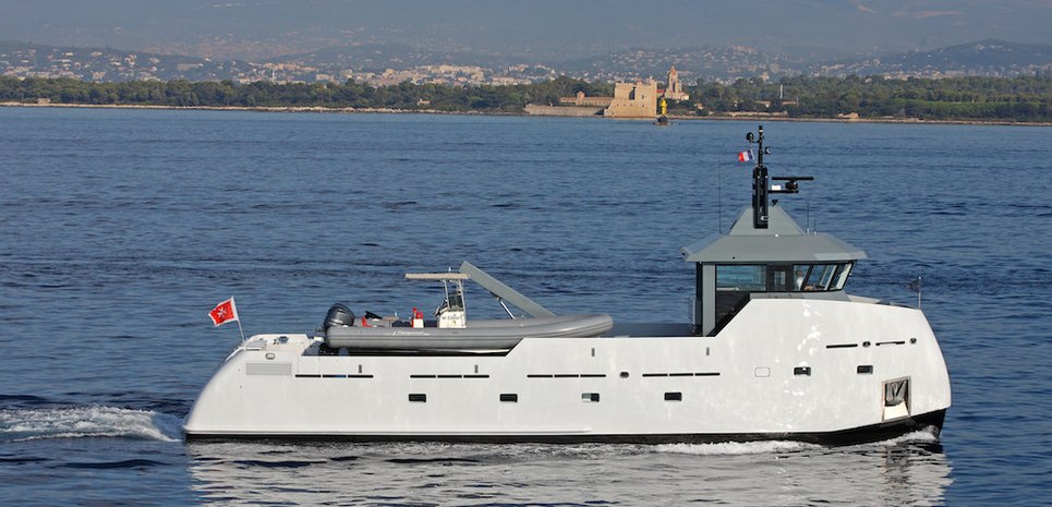 YXT One Charter Yacht