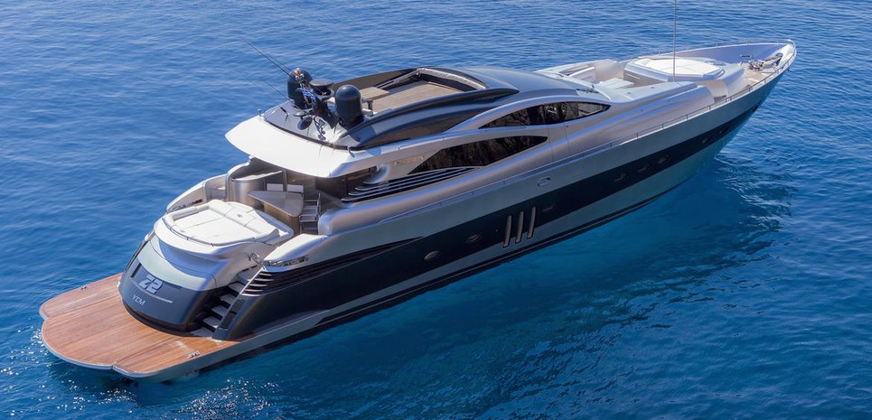 Z2 Charter Yacht