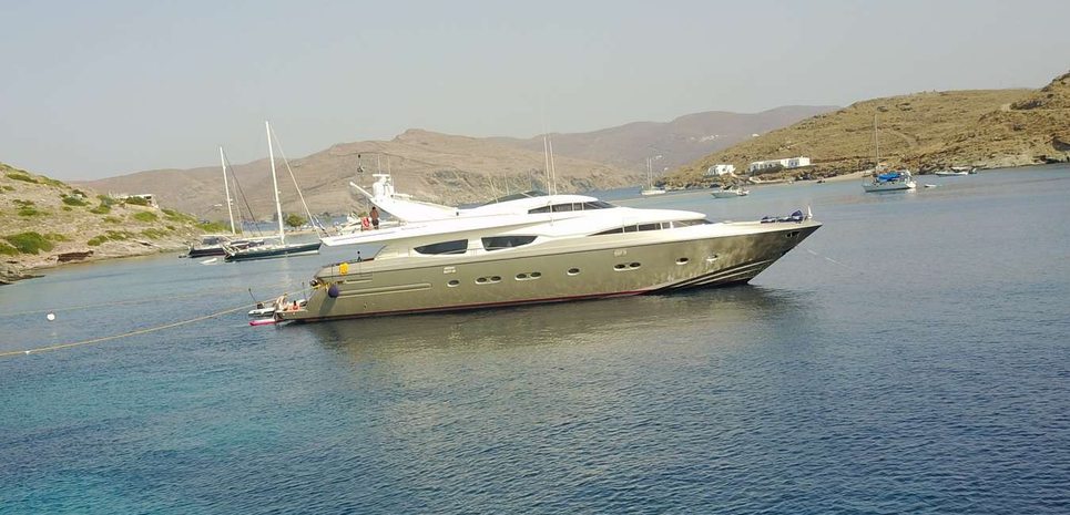 Zambezi Charter Yacht