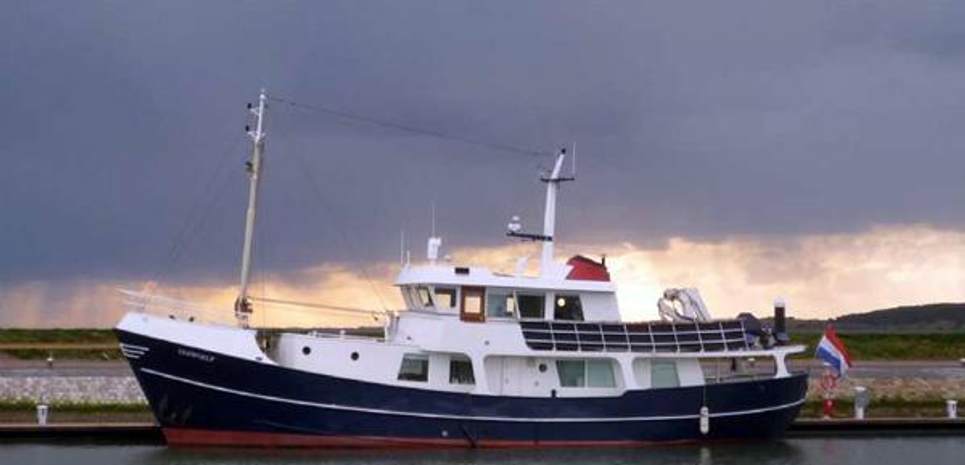 Zeewoelf Charter Yacht