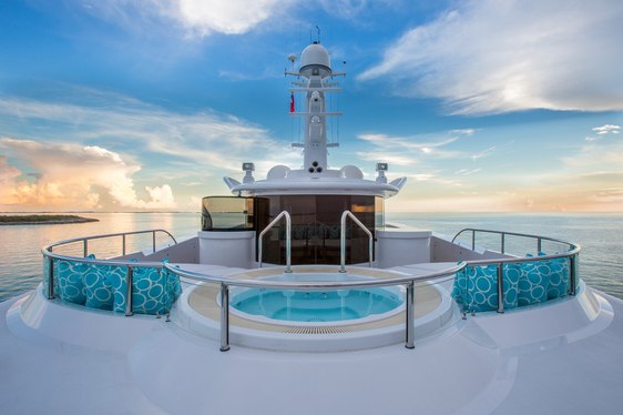 Last Chance: 5 Superyachts with Late Season Charter Availability