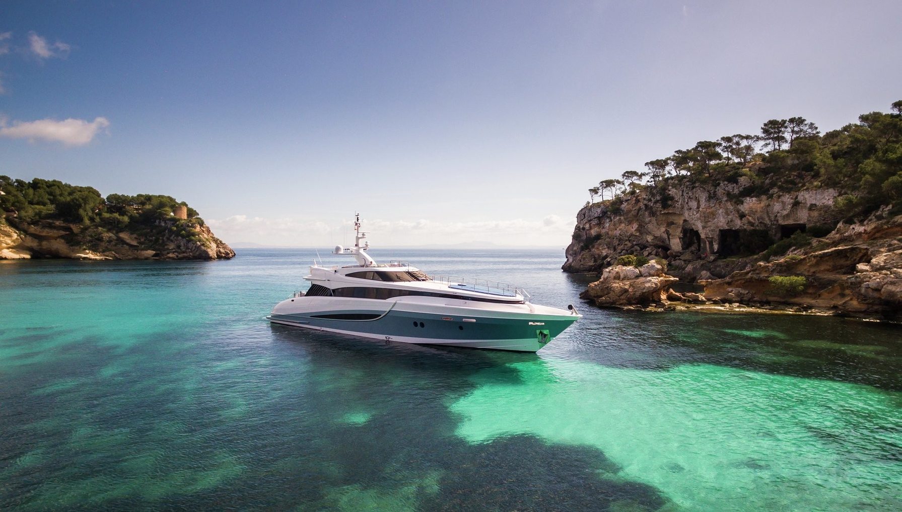 luxury yacht rental ibiza