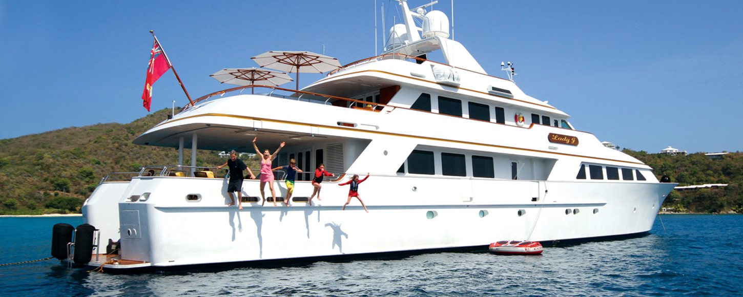 yacht charter in st lucia