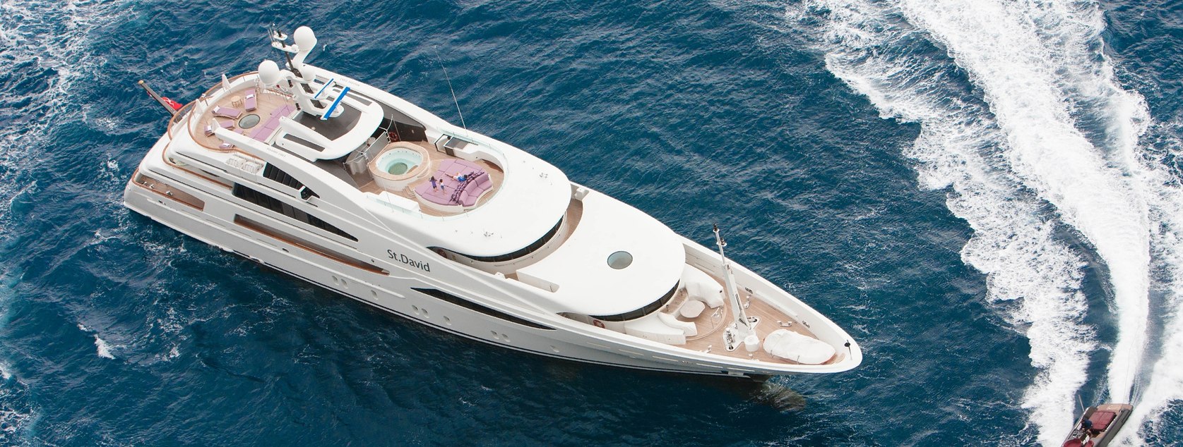 st david yacht price to charter