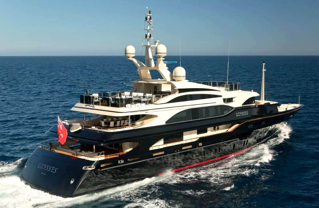 charter a yacht australia