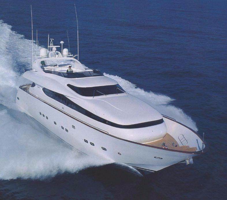 yacht maiora 27 metri