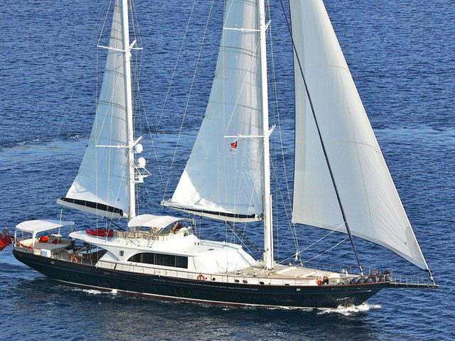 LEVANTIN Yacht Photos - Evadne Yachts | Yacht Charter Fleet