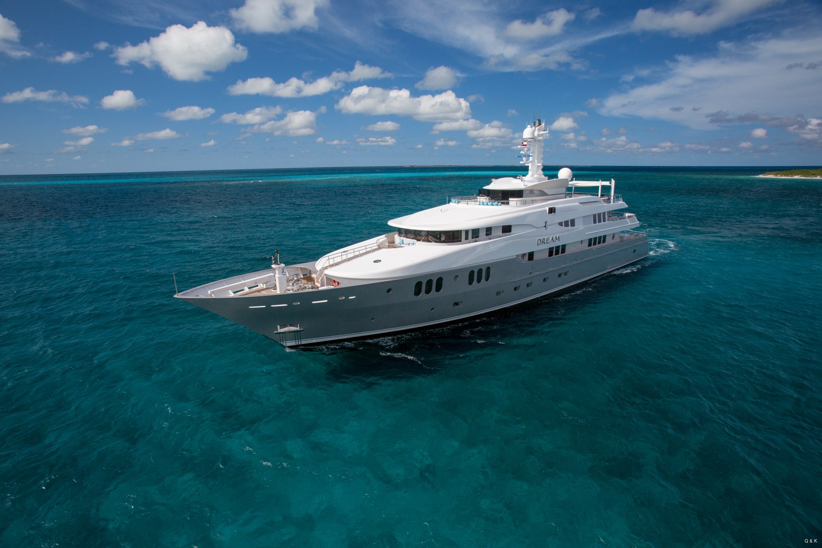dream yacht charter fleet