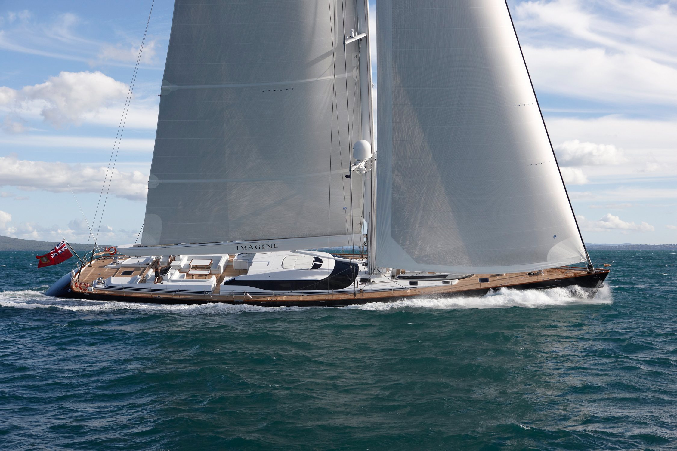 imagine-yacht-photos-alloy-yachts-yacht-charter-fleet