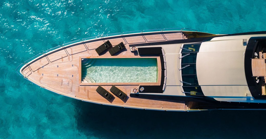 pool on motor yacht DB9