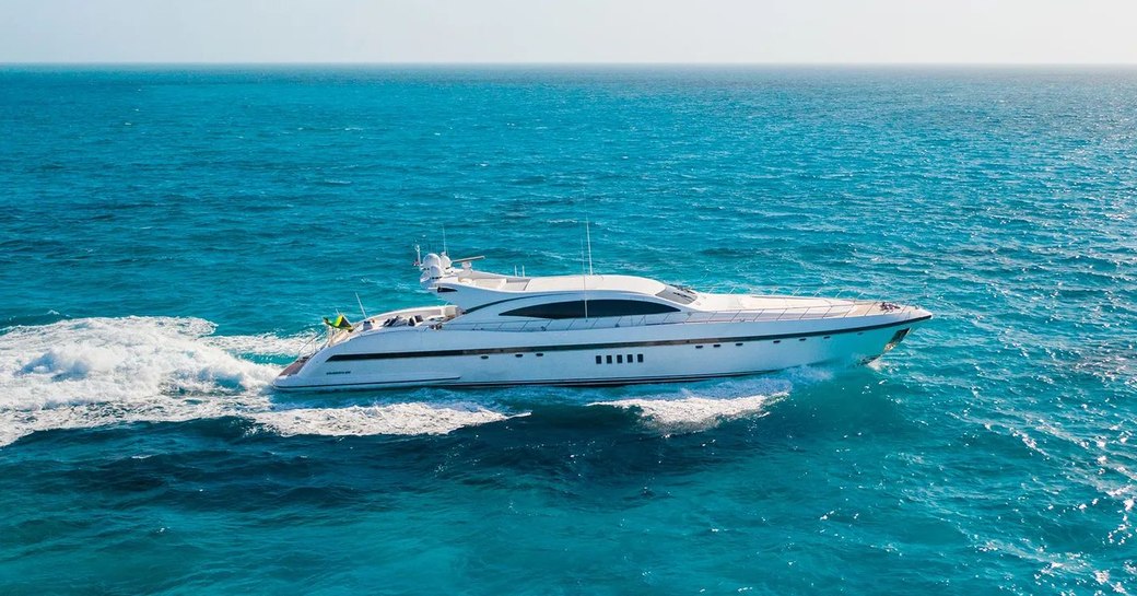 free spirit superyacht, speeding along the water