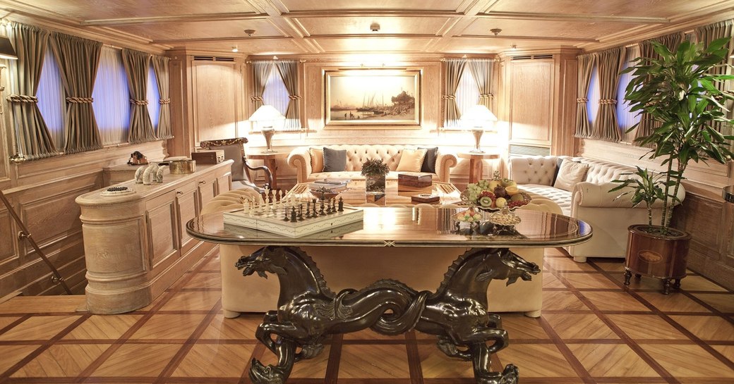 1920s-inspired main salon aboard superyacht CREOLE 