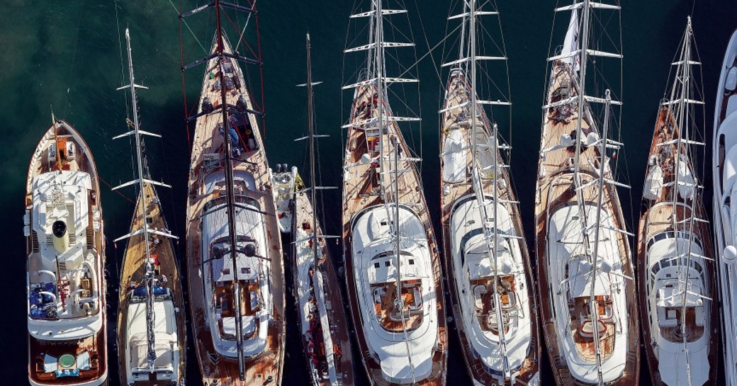 overhead shot of yachts lining up for the America's Cup Superyacht Regatta