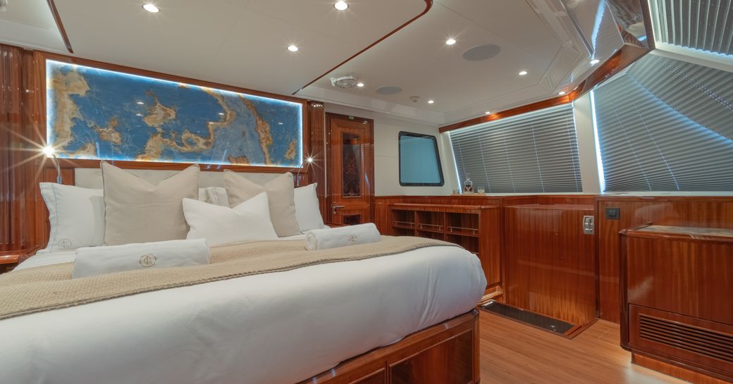 Master cabin onboard sailing yacht charter CRAZY LOVE with central berth