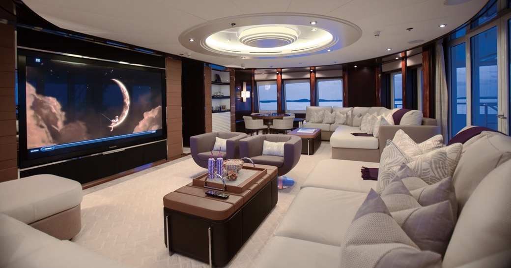 Superyacht DREAM's sumptuous Skylounge cinema 