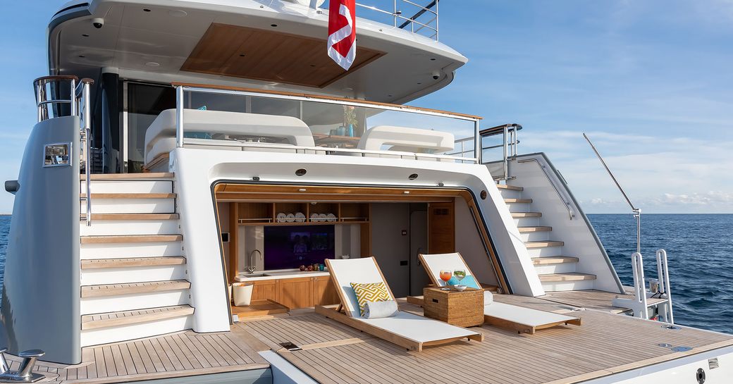 Beach club on board charter yacht MANA I