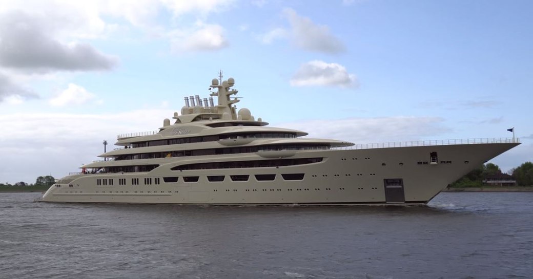 Superyacht departs from Lurssen shipyard