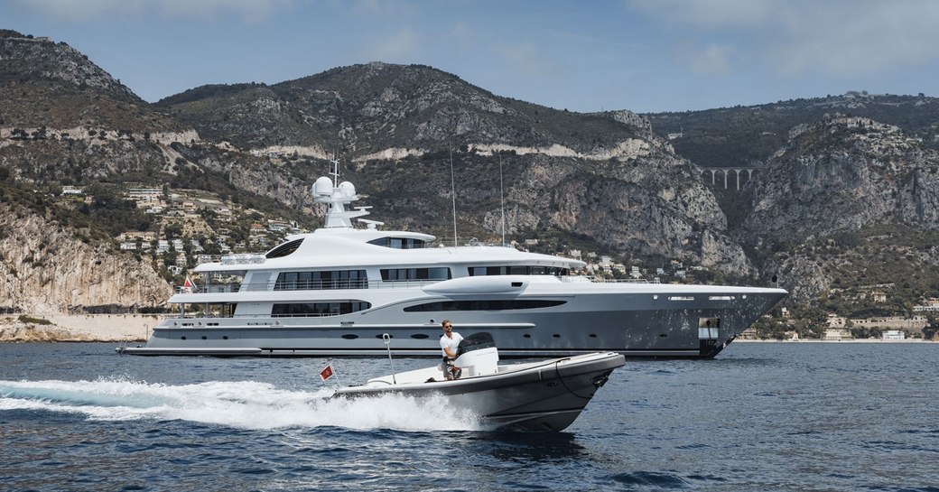 luxury charter yacht VENTUM MARIS