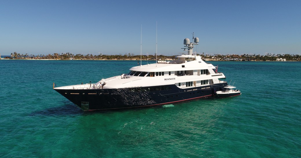 feadship superyacht broadwater underway