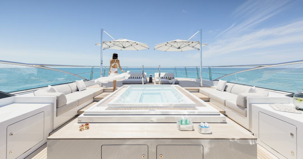 Sundeck on board charter yacht ENTOURAGE