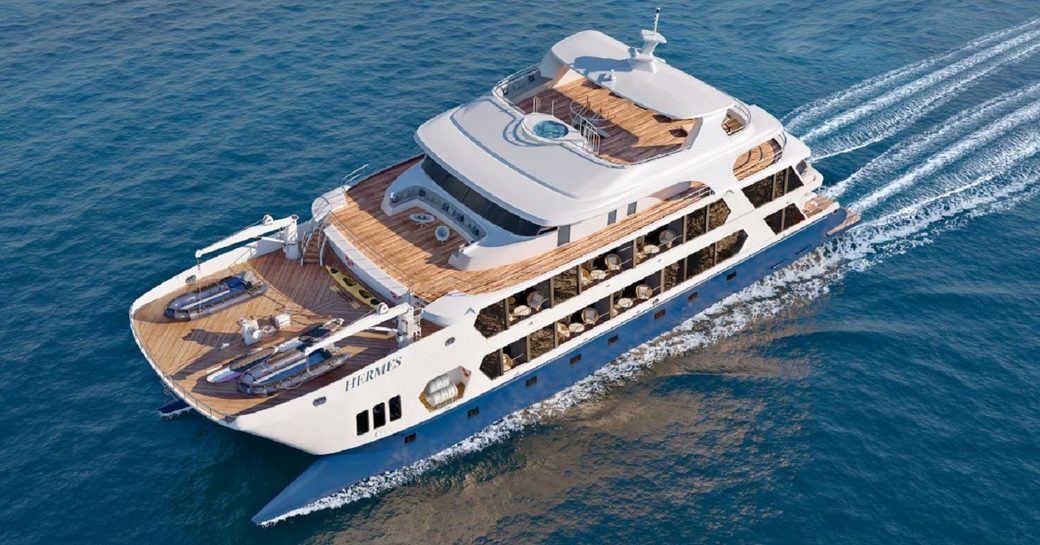 Charter yacht HERMES underway at sea