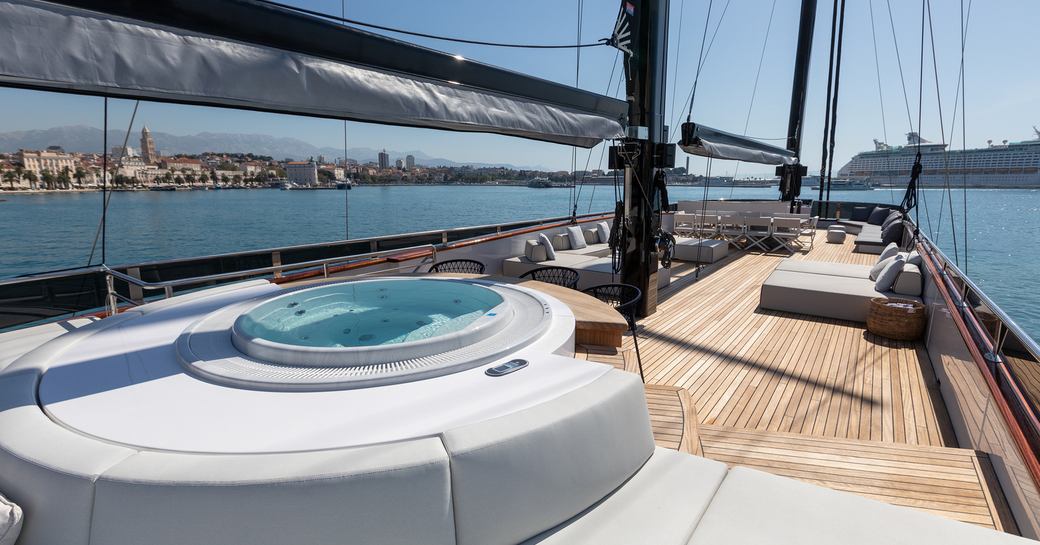 Deck Jacuzzi onboard charter yacht SCORPIOS