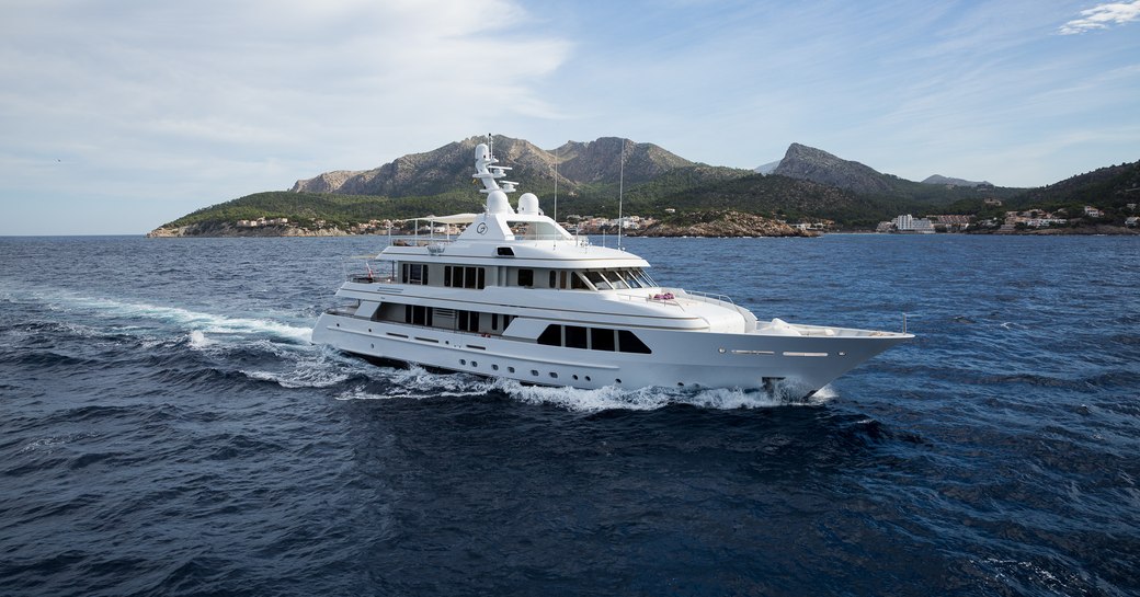 luxury yacht GO cruises for charter in St Barths over the holidays