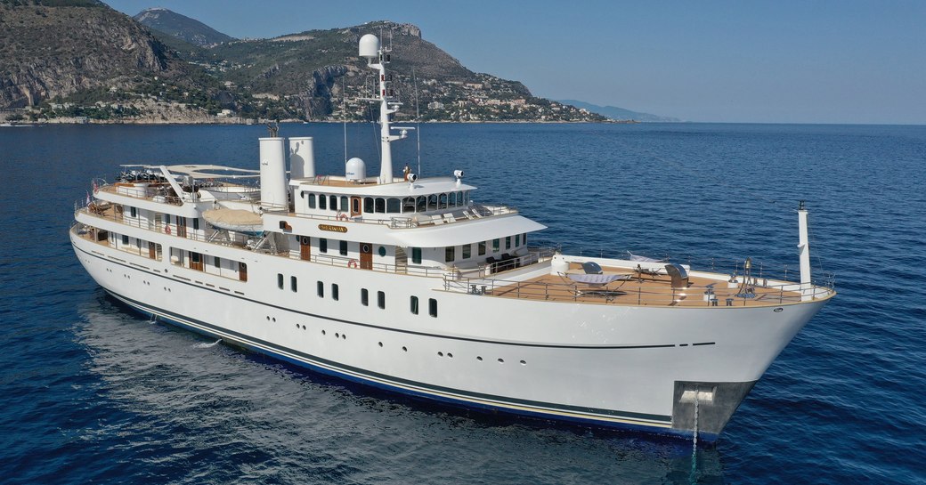 Charter yacht SHERAKHAN at anchor