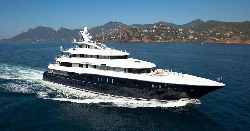 Superyacht 'EXCELLENCE V' Underway