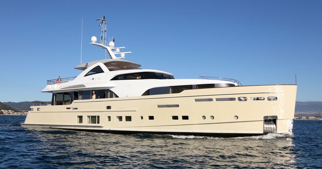 superyacht SOLIS underway on a luxury yacht charter to Costa Rica 