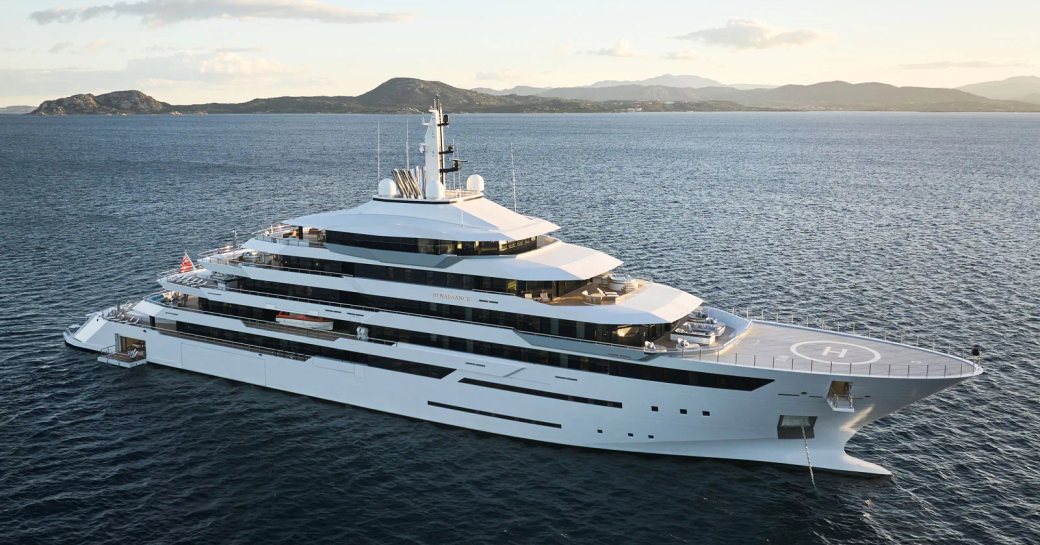 Super yacht charter RENAISSANCE at sea