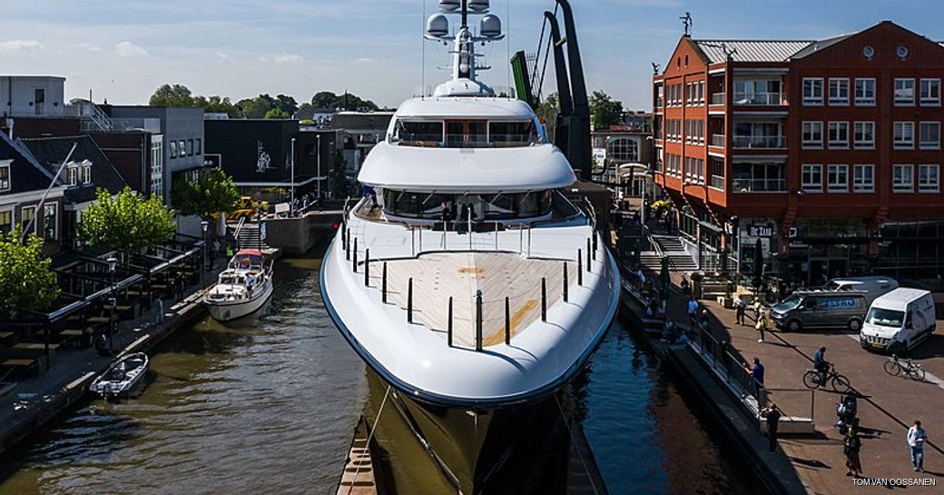 luxury yacht podium front-on image