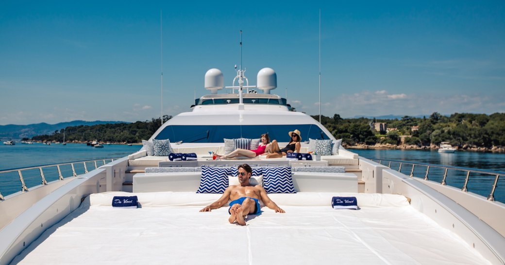 bronzing yacht sundeck