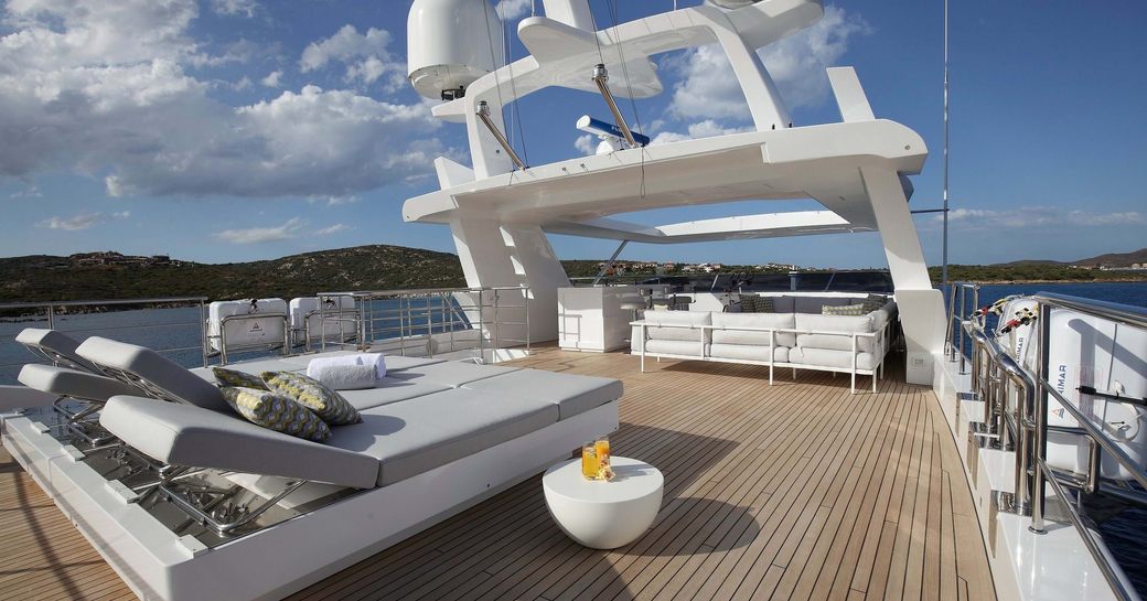 Charter yacht WILLOW sun deck overview