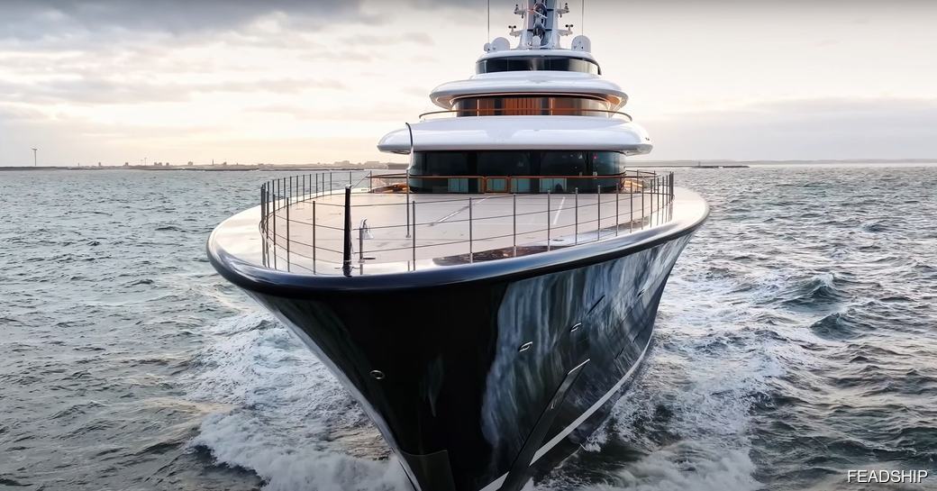 Superyacht charter BREAKTHROUGH at sea