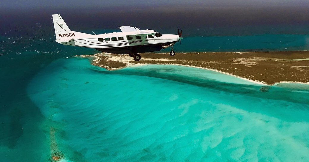 makers air flight flying into staniel cay in the bahamas